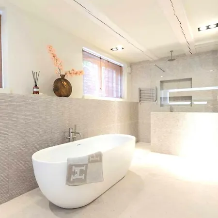 Bed and Breakfast Aibarresidentiejh 4*