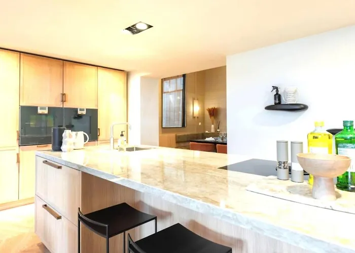 Aibarresidentiejh Bed & Breakfast